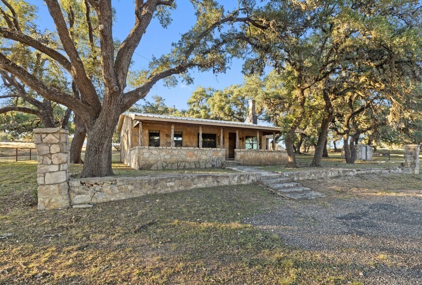 More Photos Of Mustang Creek Ranch, Dripping Springs Land For Sale