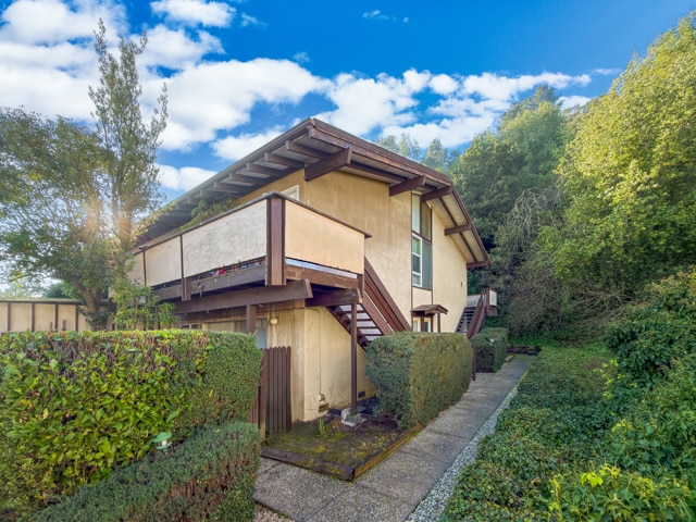 Primary Photo Of 340 Rheem Blvd, Moraga Apartments For Sale