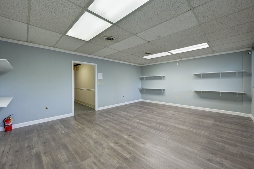 More Photos Of 9650 Santiago Rd, Columbia Medical For Sale