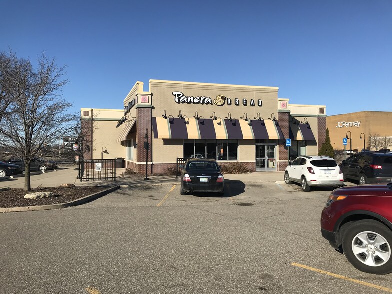 More Photos Of 35300 Warren Rd, Westland Restaurant For Sale