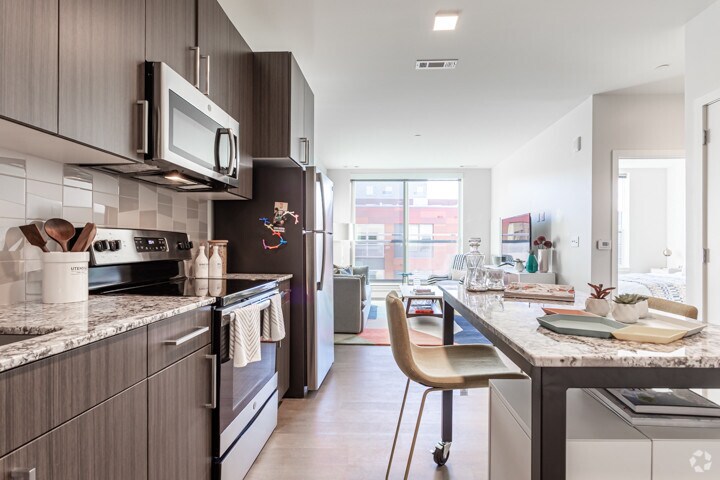 More Photos Of 190 Pleasant St, Malden Apartments For Lease