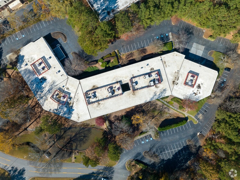 More Photos Of 303 Research Dr, Peachtree Corners Research And Development For Lease