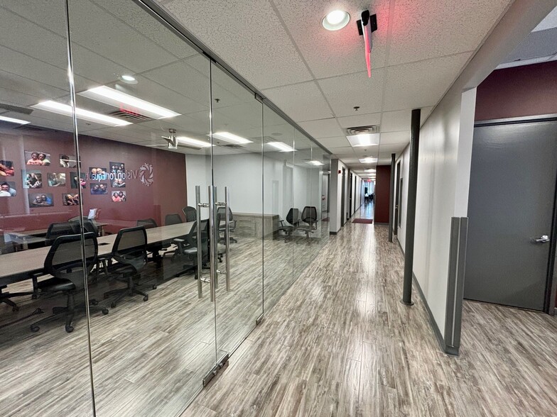 More Photos Of 718-720 Arch St, Philadelphia Office For Lease