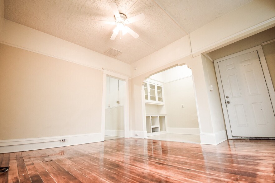 More Photos Of 4016-4024 NE 6th Ave, Portland Apartments For Sale