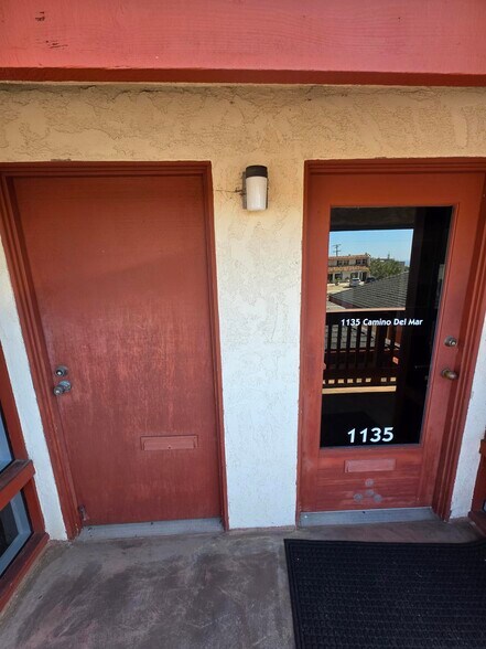More Photos Of 1135 Camino del Mar, Del Mar Office For Lease