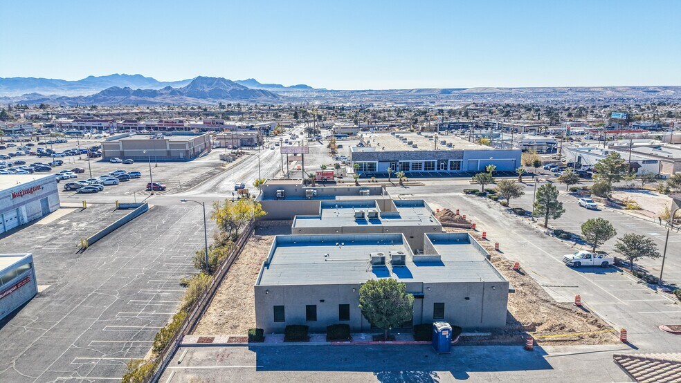 More Photos Of 6131 Dew Dr, El Paso Office For Sale