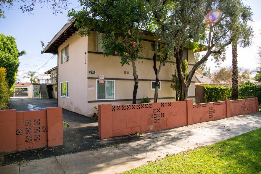 More Photos Of 236 N San Gabriel Ave, Azusa Apartments For Sale