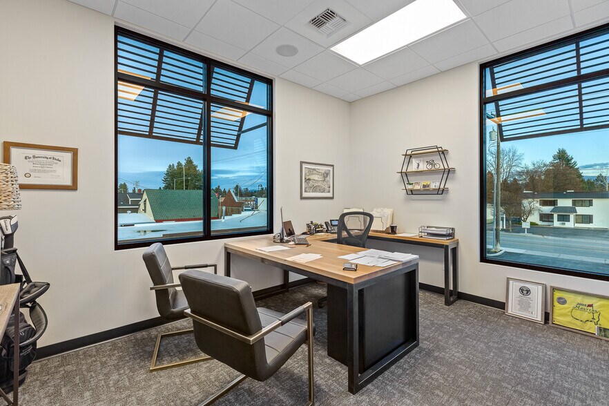 More Photos Of 9493 N Government Way, Hayden Office For Sale