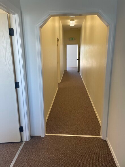 More Photos Of 410 N Id-75, Shoshone Unknown For Lease