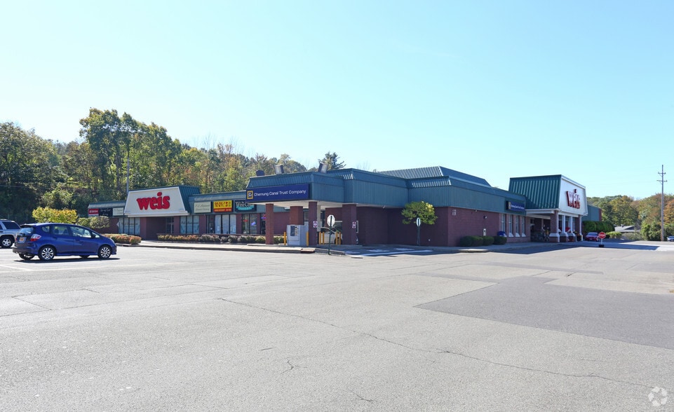 Primary Photo Of 100 Rano Blvd, Vestal Township Restaurant For Lease