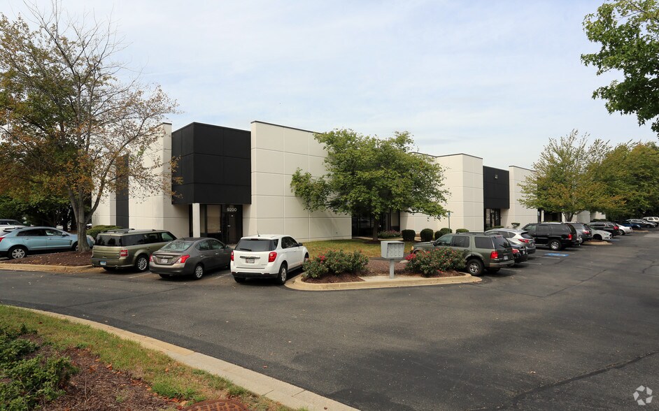 More Photos Of 9200-9216 Hampton Overlook, Capitol Heights Warehouse For Lease