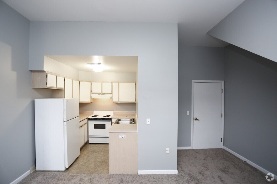 More Photos Of 550 Fletcher Ave, Indianapolis Apartments For Sale