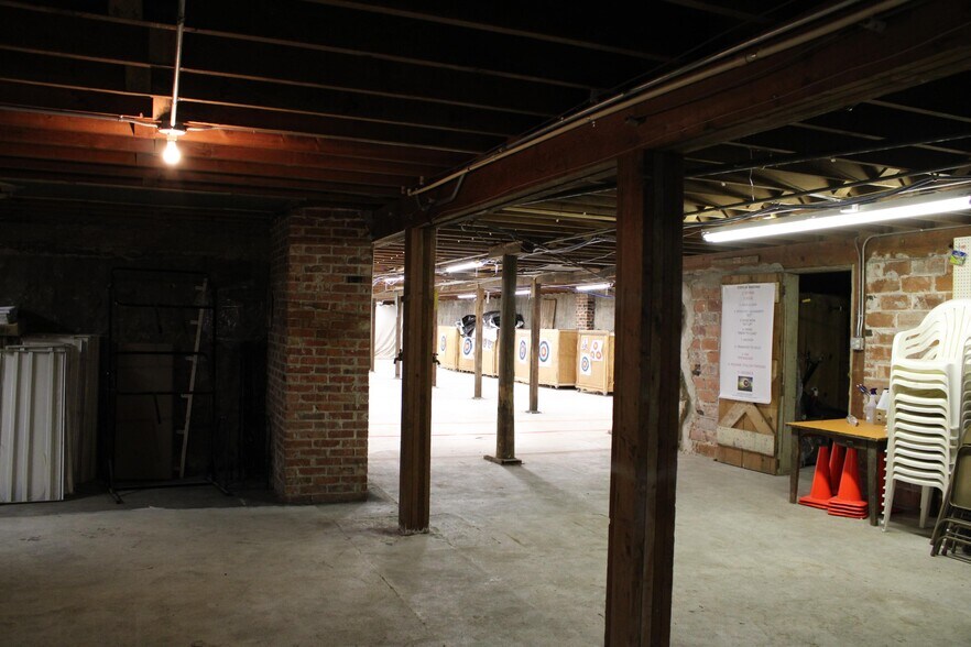 More Photos Of 800 Box Butte Ave, Hemingford General Retail For Sale