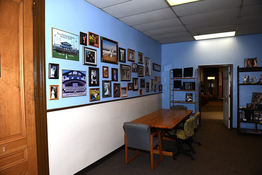 More Photos Of 1493 Old Butler Plank Rd, Glenshaw Office For Sale