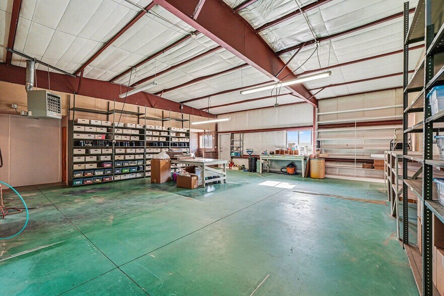 More Photos Of 827 Bowen St, Longmont Industrial For Sale