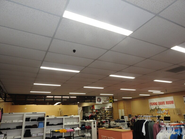 More Photos Of 6435 El Cajon Blvd, San Diego Storefront For Lease