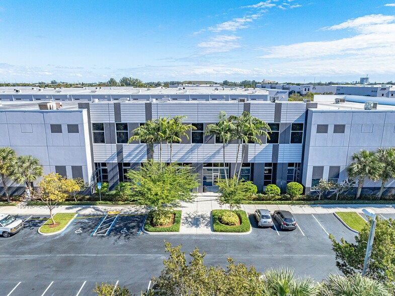 More Photos Of 3300 SW 64th Ave, Davie Unknown For Lease