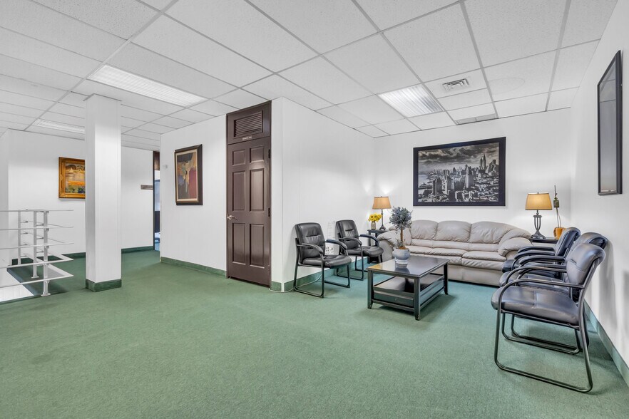 More Photos Of 788 Shrewsbury Ave, Tinton Falls Office For Sale