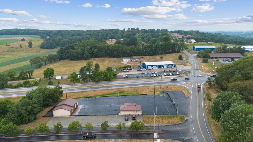 More Photos Of 123 Crossroads Rd, Scottdale Light Distribution For Sale