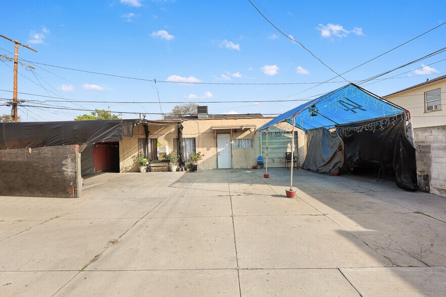 More Photos Of 960 Simmons Ave, Los Angeles Apartments For Sale