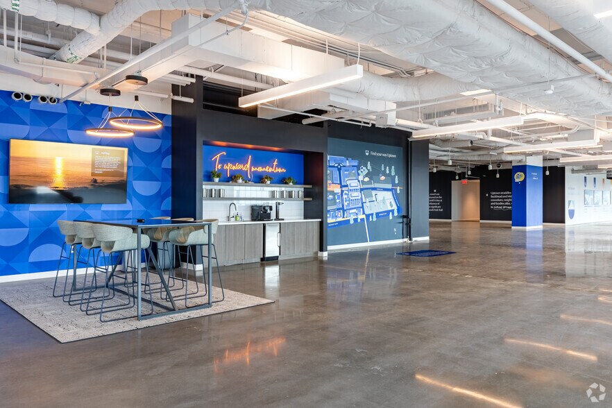 Photo of 14th Floor Ste W-1400