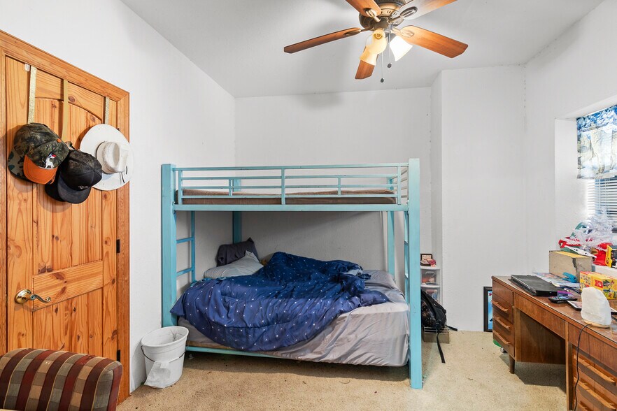 More Photos Of 5608 S Interstate Highway 45 W, Corsicana Land For Sale