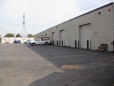 More Photos Of 14200-14280 N 23rd Ave, Plymouth Industrial For Sale