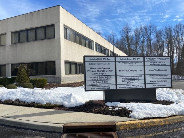 More Photos Of 225 Gordons Corner Rd, Manalapan Township Medical For Lease
