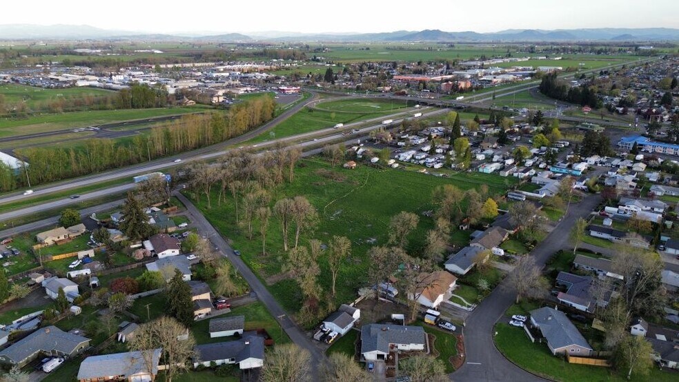 More Photos Of 840 Airport Rd SE, Albany Land For Sale