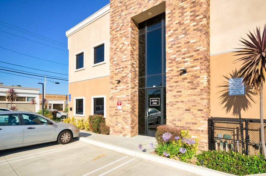 More Photos Of 12106 Front St, Norwalk Medical For Sale