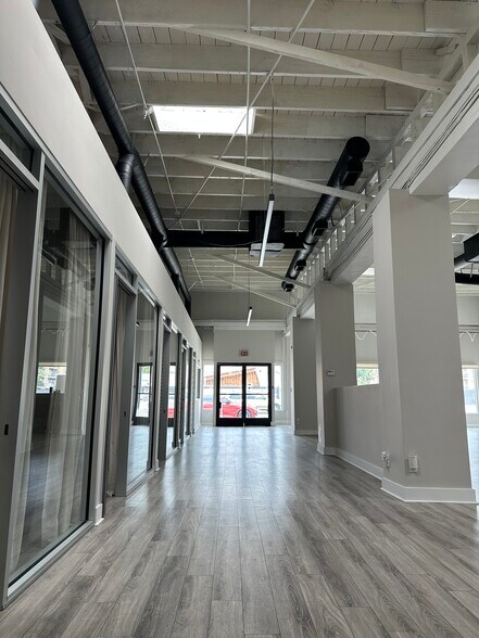 More Photos Of 9608 Venice Blvd, Culver City Storefront Retail Office For Lease