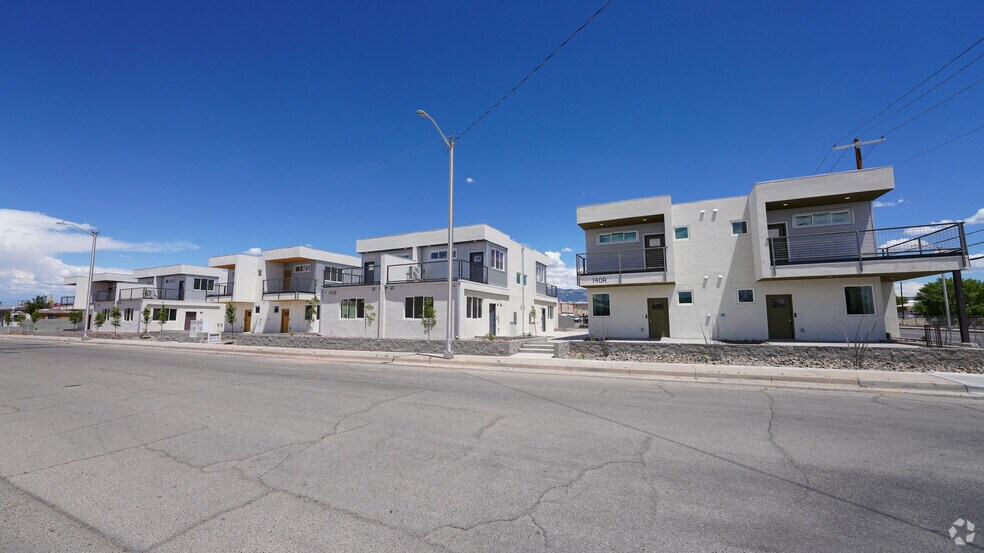 More Photos Of 140 Jefferson St SE, Albuquerque Apartments For Sale