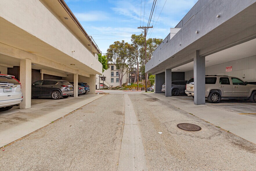 More Photos Of 7758 W 91st St, Playa del Rey Apartments For Sale