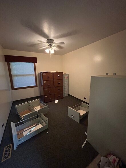 More Photos Of 4101 Saint Lawrence Ave, Matteson Schools For Sale