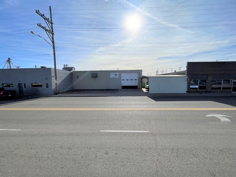 Primary Photo Of 201 W Trail St, Dodge City Warehouse For Sale