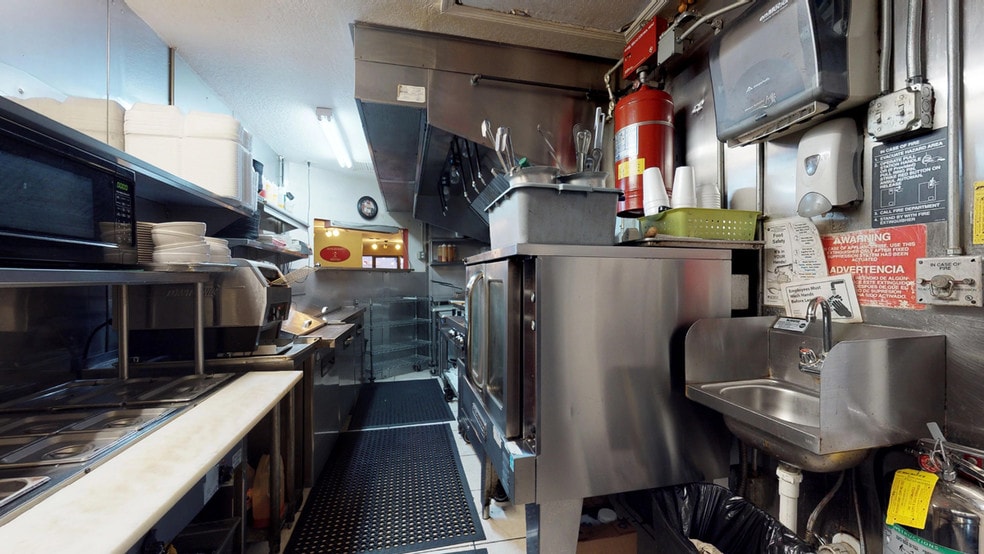 More Photos Of 9576 N Citrus Springs Blvd, Citrus Springs Restaurant For Lease