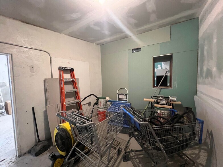 More Photos Of 421 Washington Blvd, Ogden General Retail For Sale