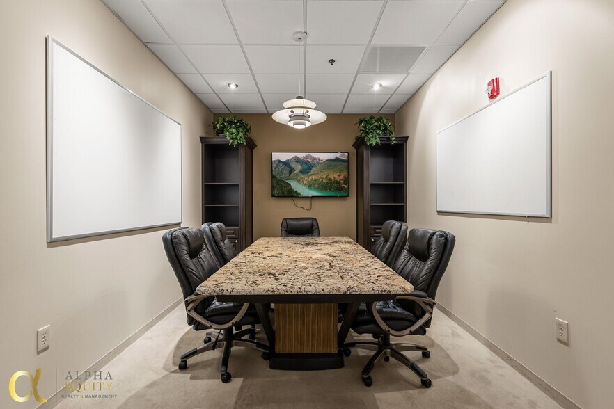 More Photos Of 1525 International Pky, Lake Mary Office For Sale