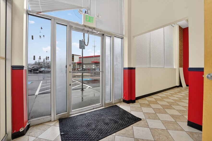 More Photos Of 3608 Milford Mill Rd, Windsor Mill Bank For Lease