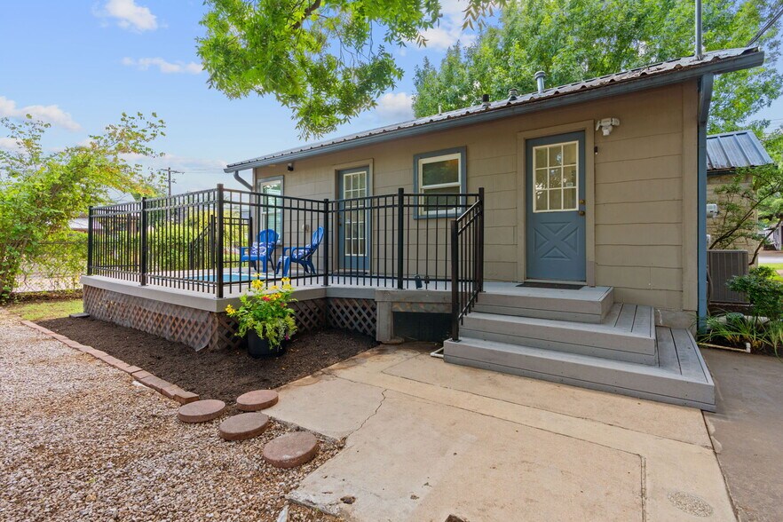 More Photos Of 4407 Medical Pkwy, Austin Land For Sale