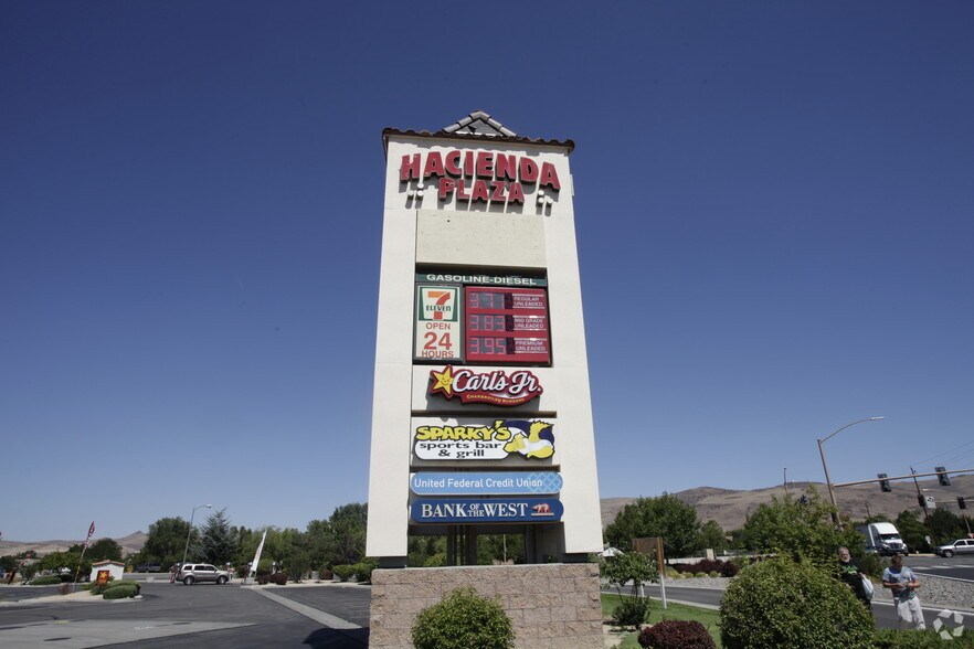 More Photos Of 1450 E Prater Way, Sparks Unknown For Lease