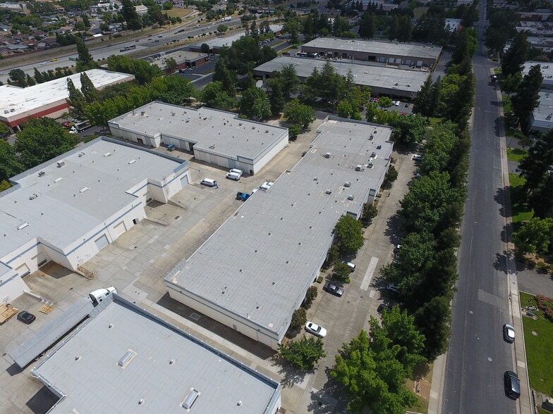 More Photos Of 201 Harris Ave, Sacramento Warehouse For Lease