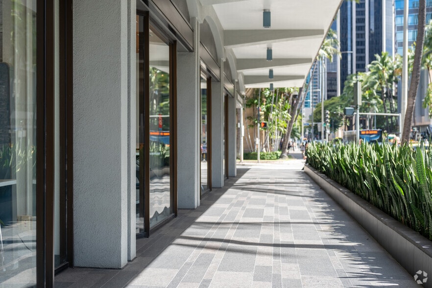 More Photos Of 700 Bishop St, Honolulu Office For Lease