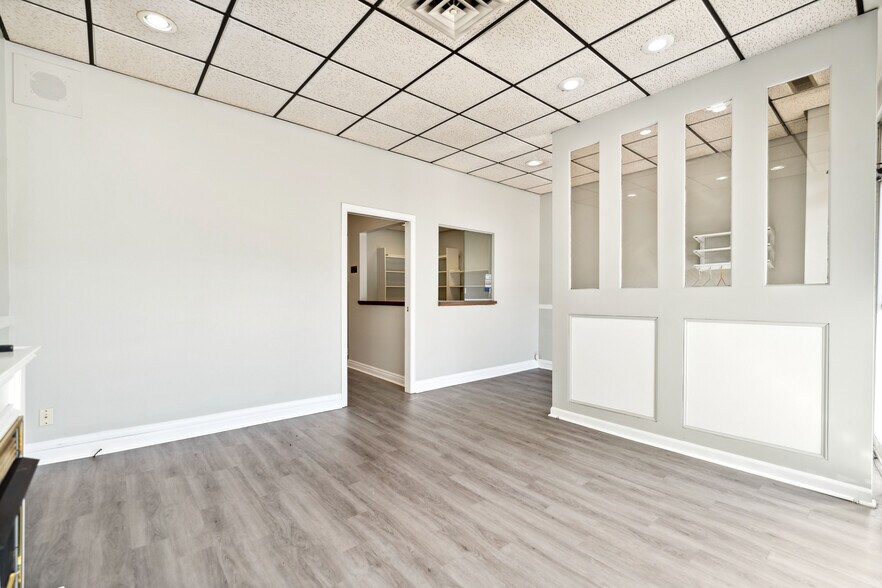 More Photos Of 314-316 W Main St, Monongahela Storefront Retail Office For Sale