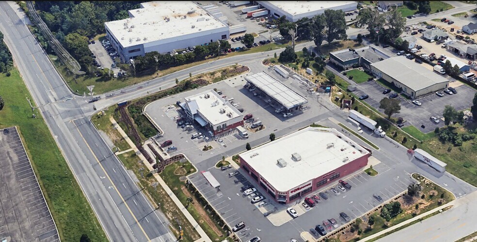 Primary Photo Of 7146 Montevideo Rd, Jessup Industrial For Sale