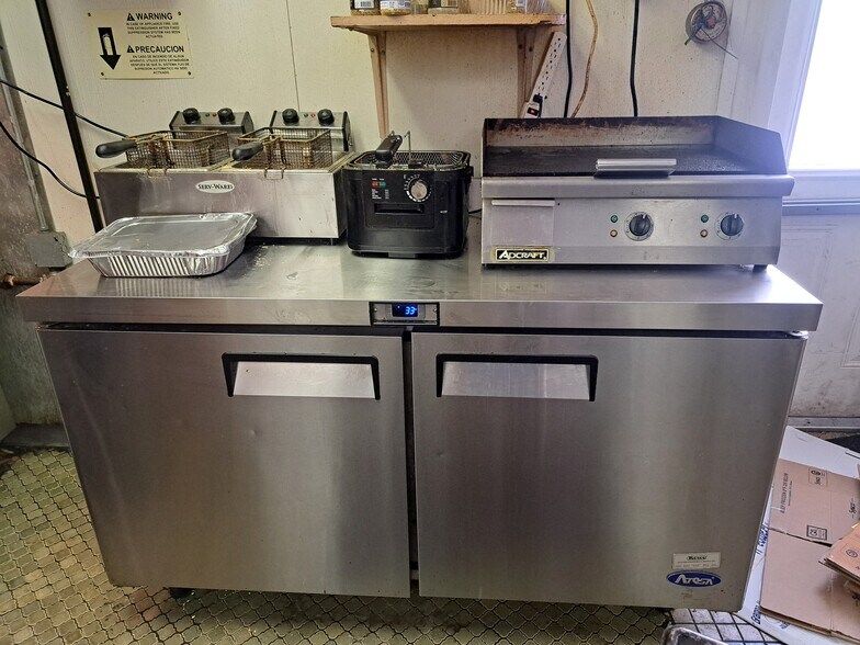 More Photos Of 220 W Front St, Evergreen Freestanding For Sale