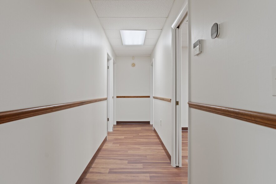 More Photos Of 9030 W Fort Island Trl, Crystal River Medical For Sale