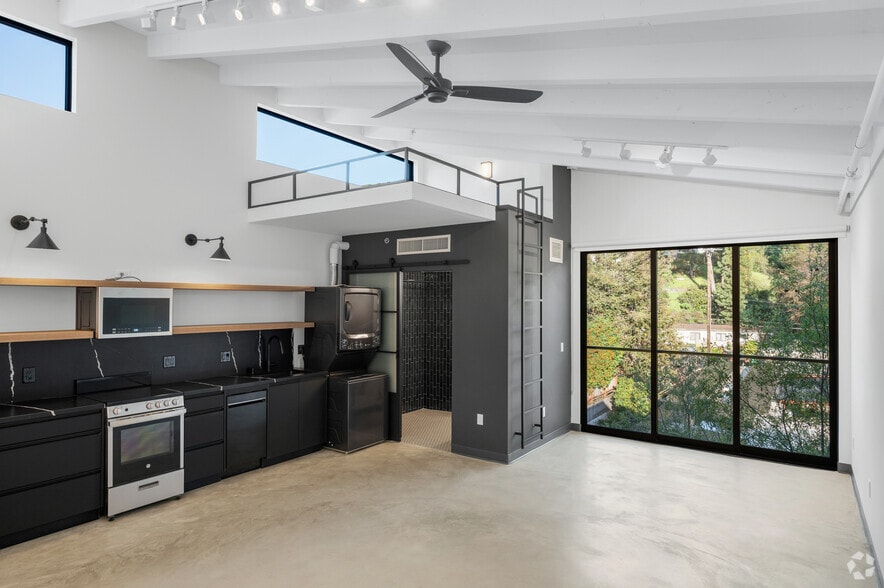 More Photos Of 20412 Laguna Canyon Rd, Laguna Beach Apartments For Sale