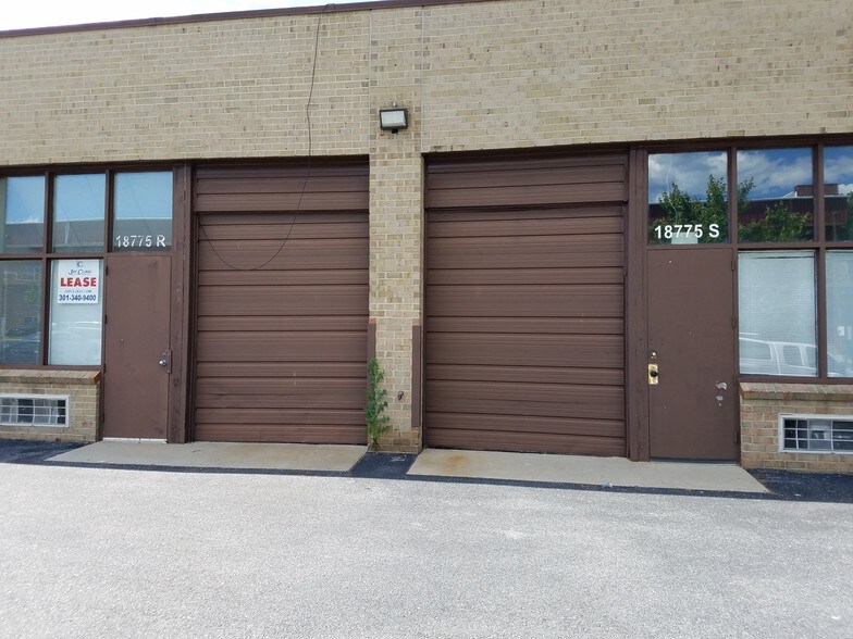 More Photos Of 18775 N Frederick Rd, Gaithersburg Warehouse For Lease