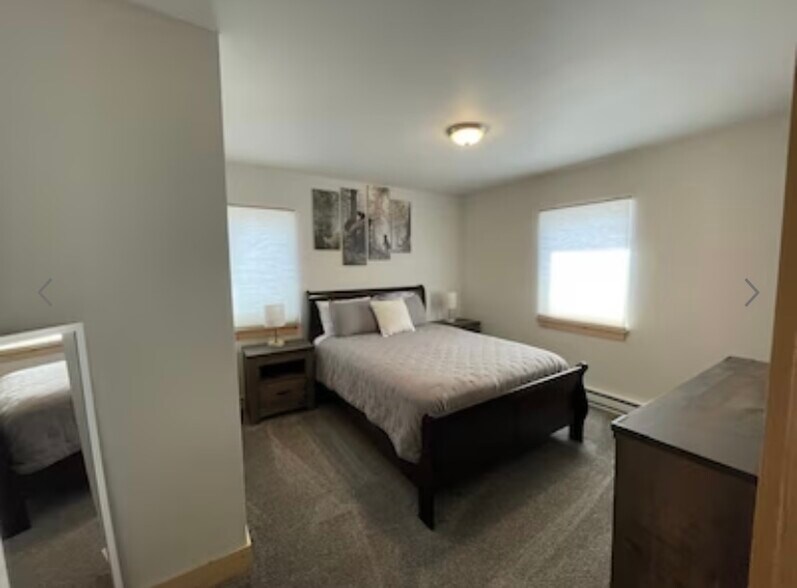 More Photos Of 301 Spring St, Gardiner Apartments For Sale